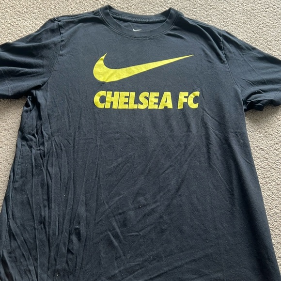 Men’s. Ike Chelsea FC T-shirt. Medium - Picture 1 of 3
